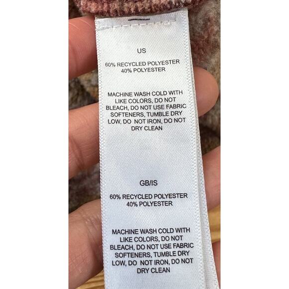 Sherpa Aztec Lumbini Fleece Pullover Size Medium Women’s Maroon 1/4 Snap - Picture 4 of 7